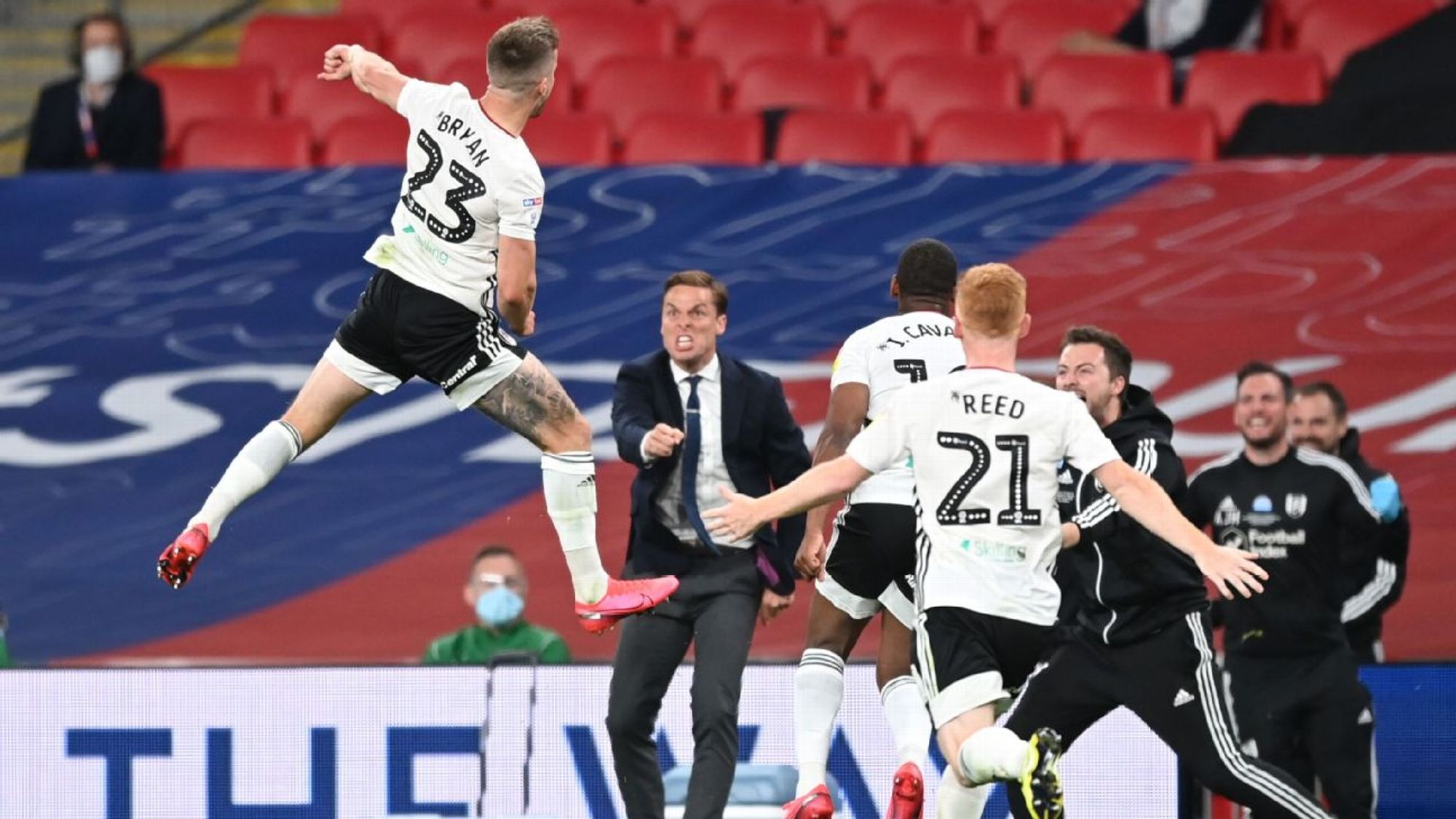 在下半场的 在下半场的