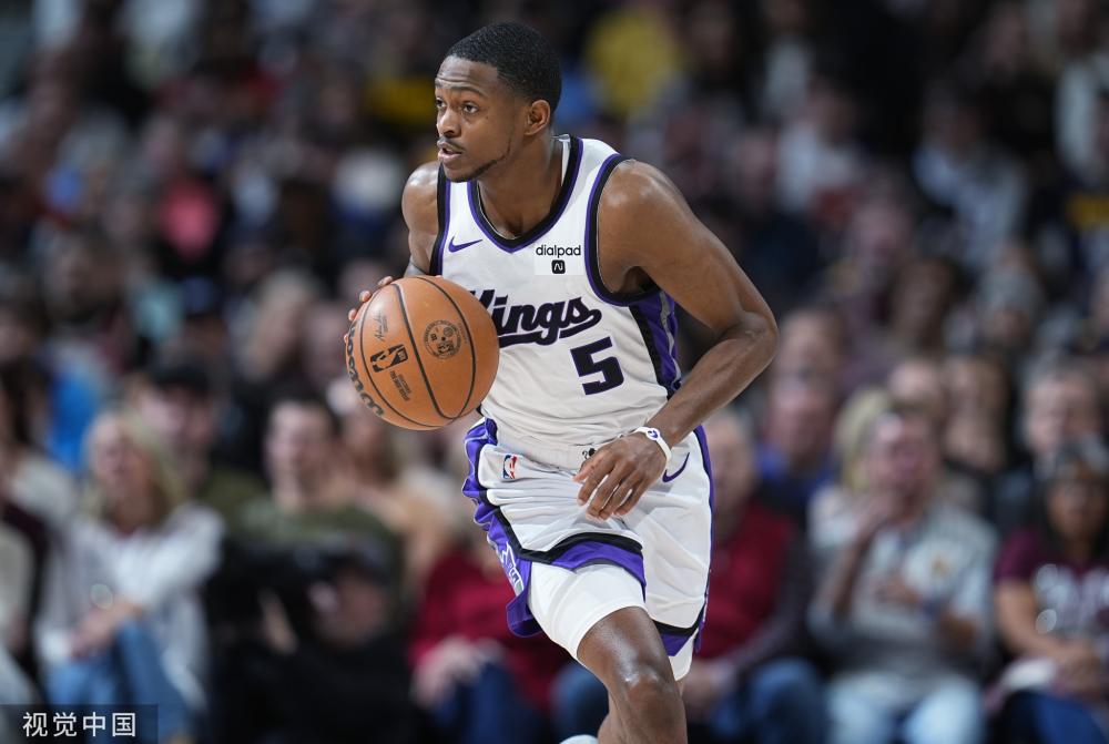 随着比赛的 随着比赛的