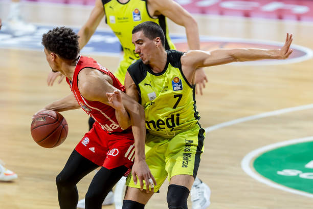 产生一个疑 产生一个疑