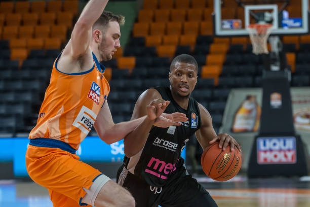 塞方空间优 塞方空间优